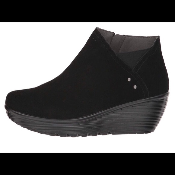 skechers parallel ditto bootie